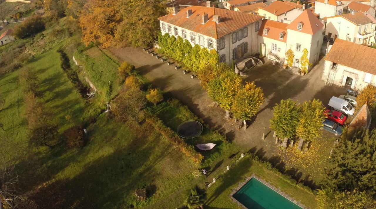 Hotel Manoir D'Aubeterre Marsat Exterior foto